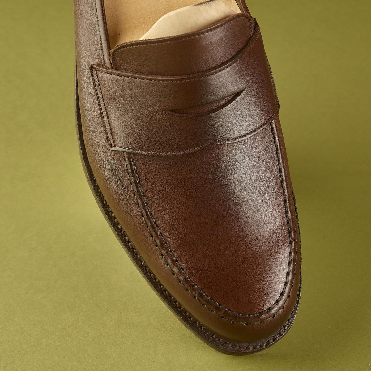 Harvard 2 Dark Brown Milled Calf